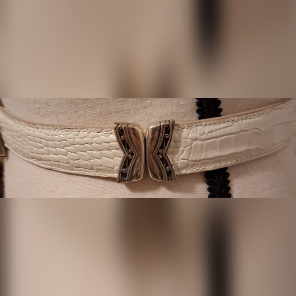Vintage Brighton White & Tan Reversible Croc Neutral Boho Western Belt SZ L 34in main image 8